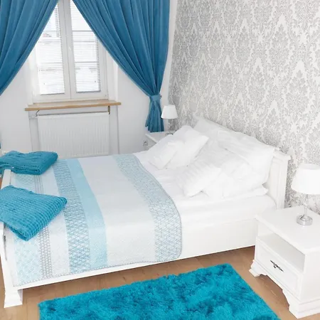 Hexus - Swidnicka - Centrum Rynek *