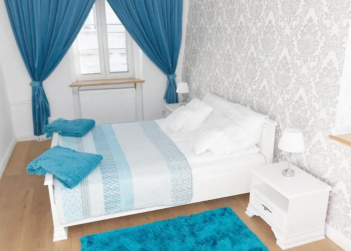 Hexus - Swidnicka - Centrum Rynek *