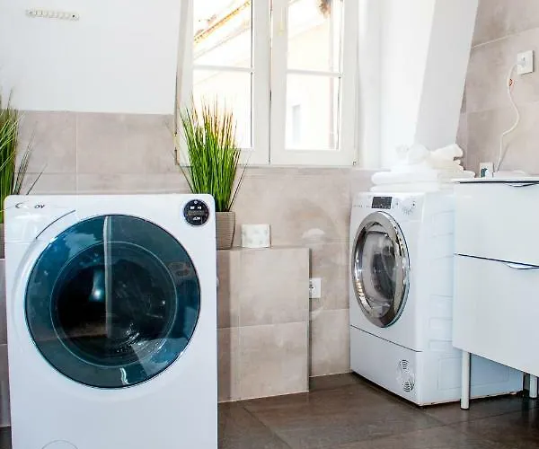 Hexus - Swidnicka - Centrum Rynek * Wroclaw